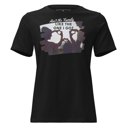 Ain’t No Family Like the One I Got – Heart Hands Edition Black Motivational Women’s T-Shirt