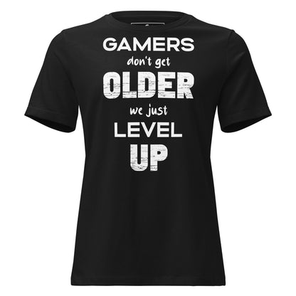 Gamers Level Up – Glitch Text Edition Black Motivational Women’s T-Shirt